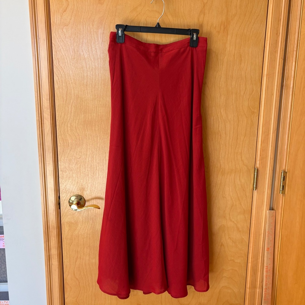 Banana Republic Maxi Skirt Women 6 Red A-Line Crepe Side Zip 939656-01